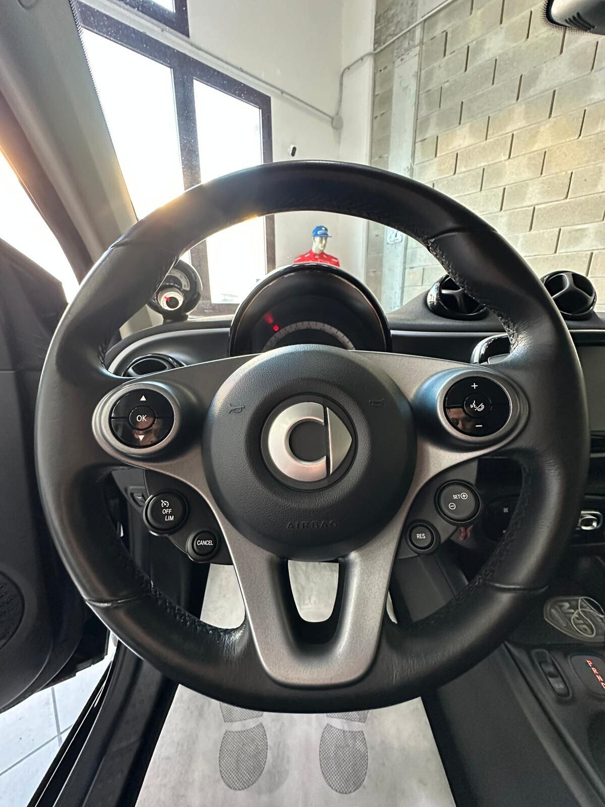 Smart ForTwo EQ Racingreen 41KW - 24 MESI GARANZIA