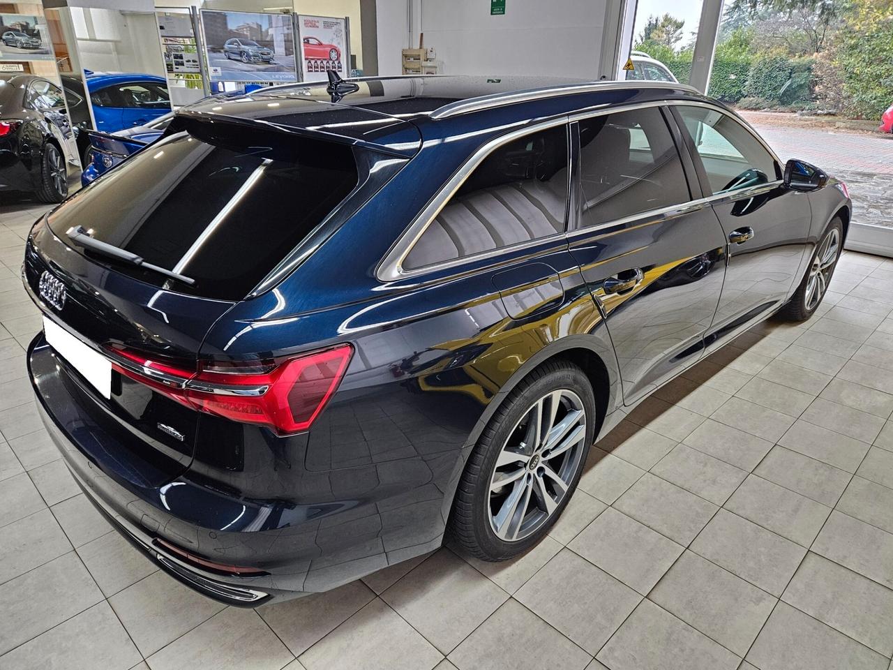 Audi A6 Avant 40 2.0 TDI S QUATTRO s- tronic Business Plus