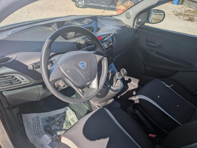 LANCIA Ypsilon 1.2 69 CV 5 porte Elefantino 5° Posto