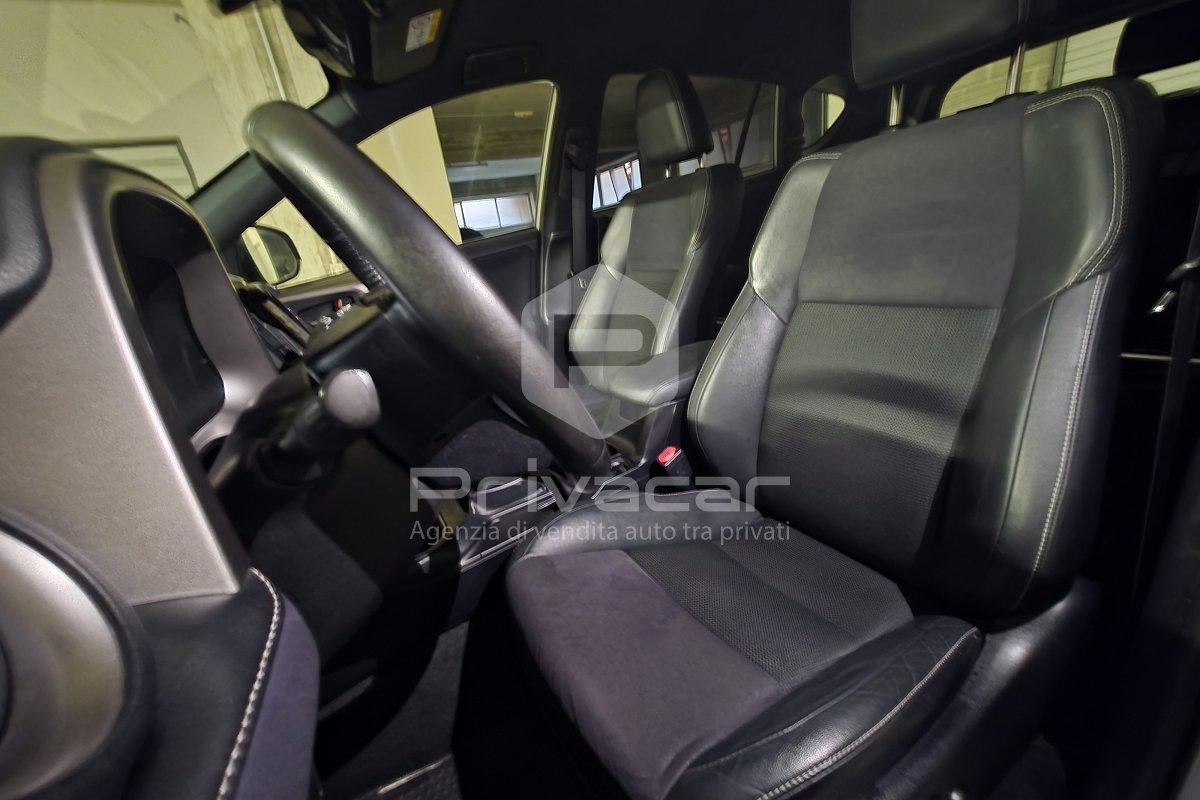 TOYOTA RAV4 2.0 D-4D 2WD Style