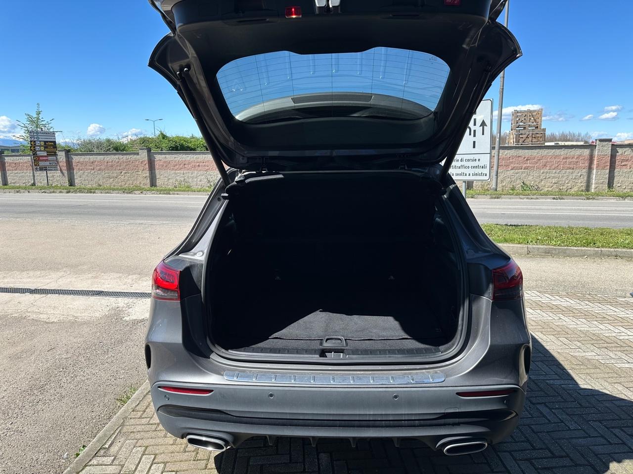Mercedes-benz GLA 200 GLA 200 d Automatic Premium Tetto Apribile