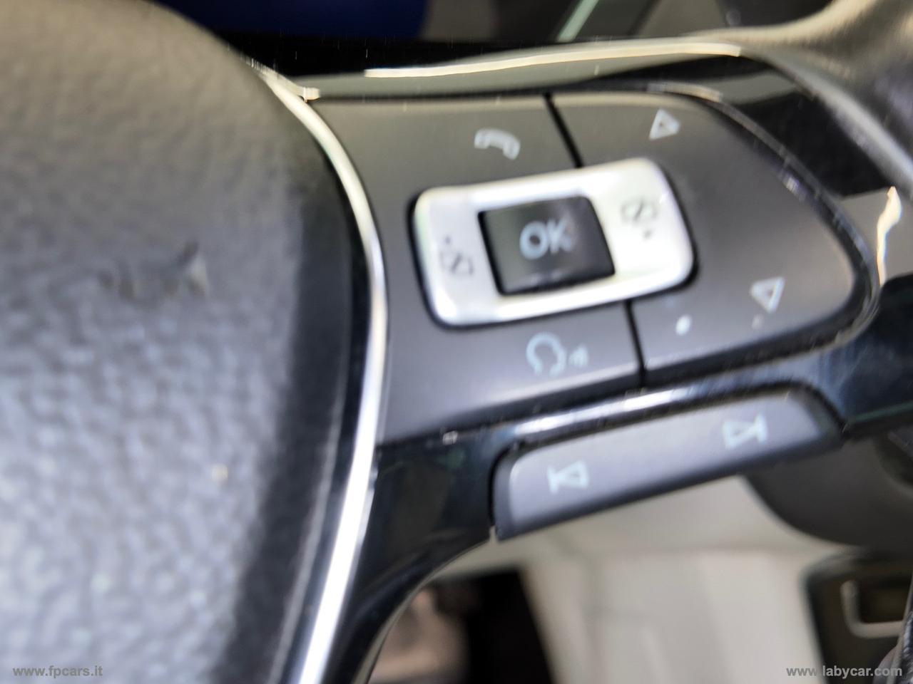 VOLKSWAGEN Tiguan 2.0 TDI DSG Advanced BMT TETTO APRIBILE