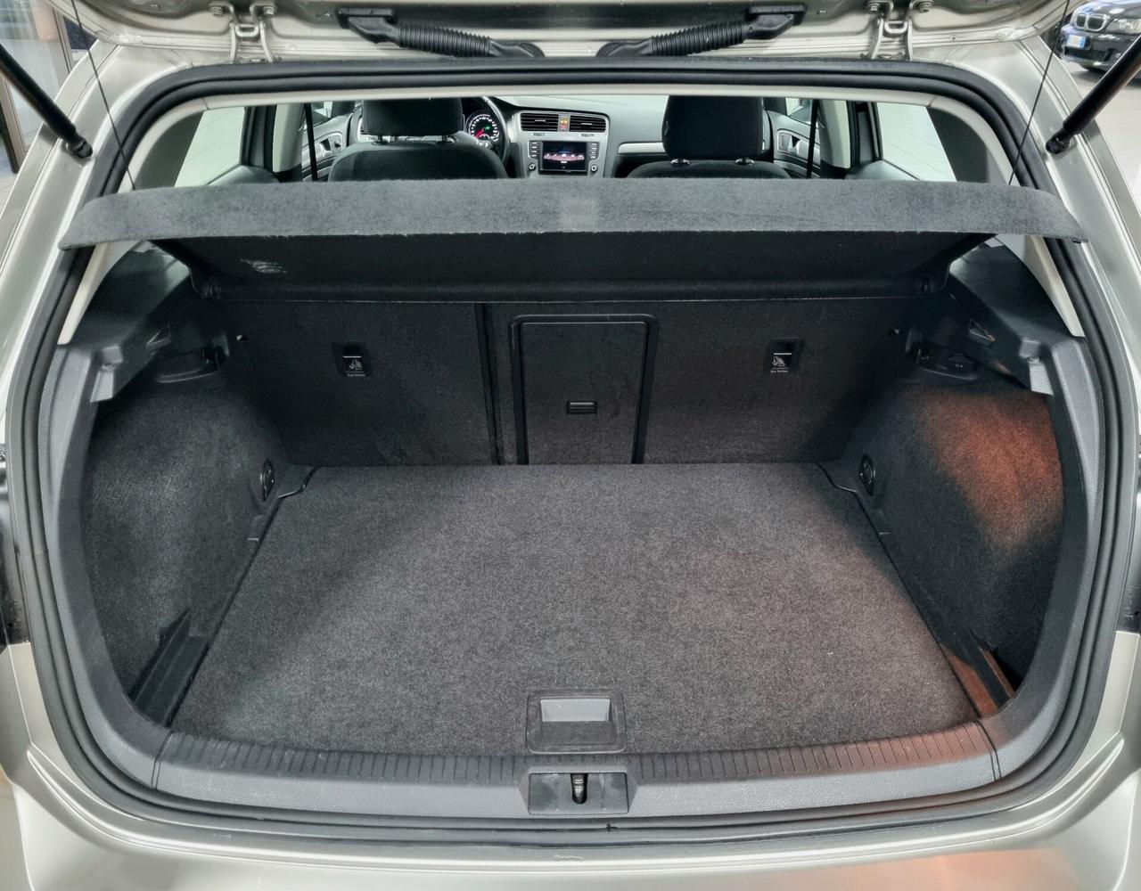VOLKSWAGEN GOLF 1.6 TDI 110 CV DSG BUSINESS NEOPATENTATI