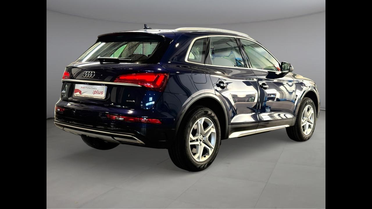 Audi Audi Q5 Business Advanced 40 TDI quattro 150(204) kW(CV) S tronic