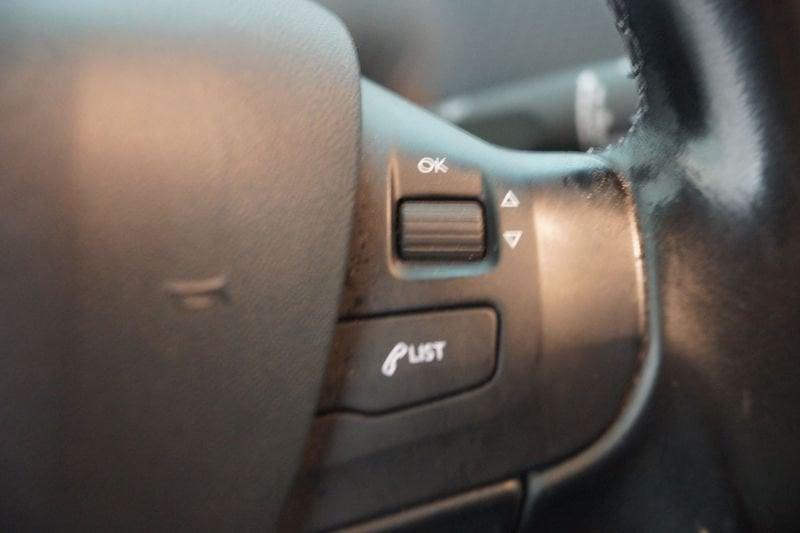 Peugeot 208 PureTech 82 5 porte Allure GPL