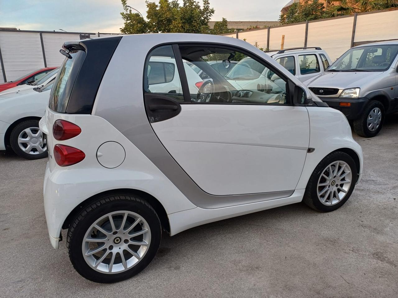Smart ForTwo 800 cdi PASSION - 2012