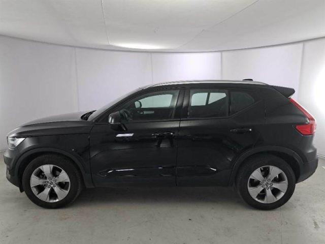 VOLVO XC40 D3 Geartronic Momentum Pro