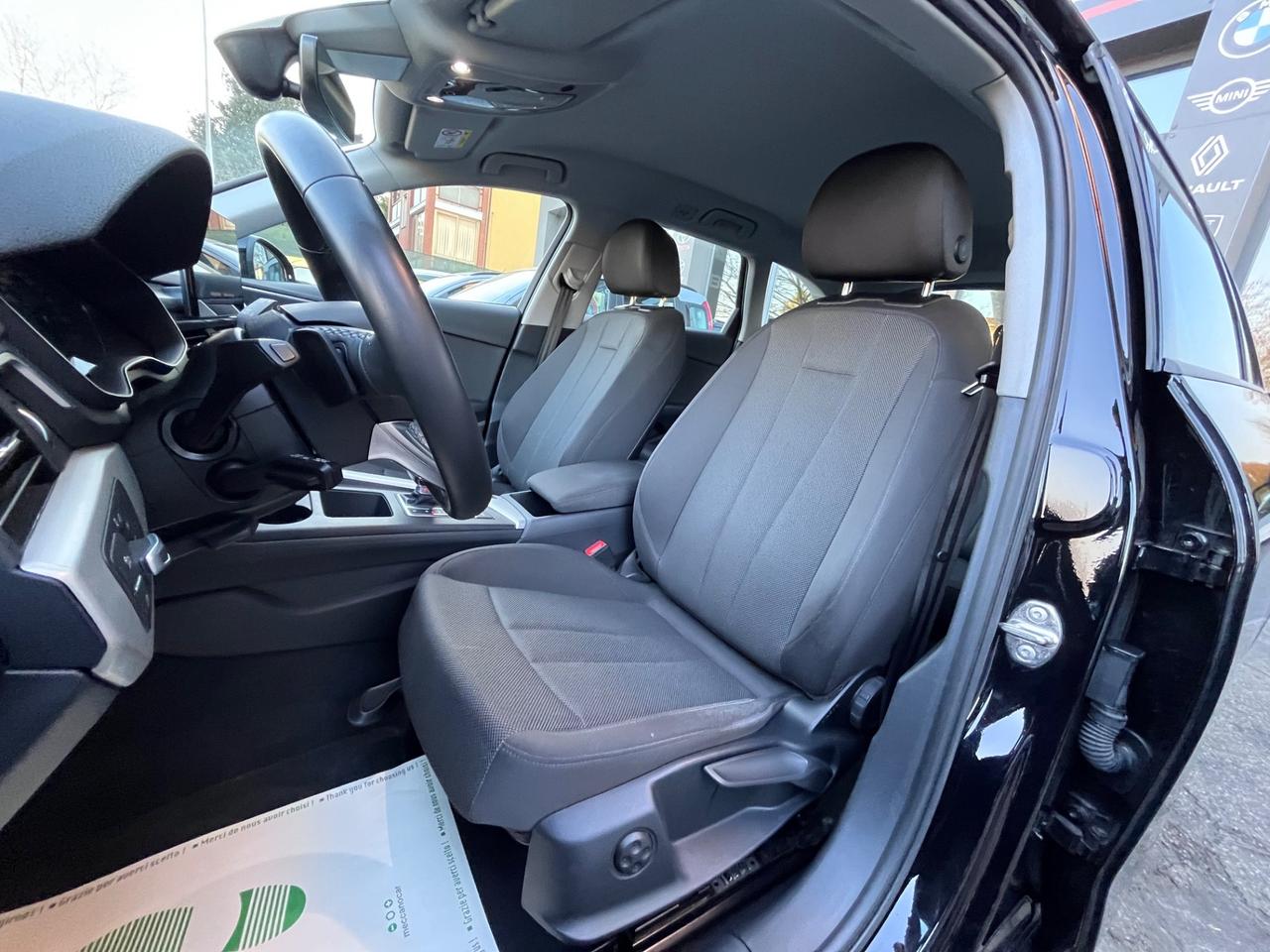 Audi A4 Avant 30 TDI/136 CV S tronic Business Advanced