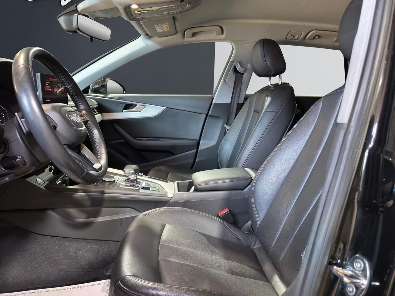 Audi A4 Avant 30 TDI S tronic Business