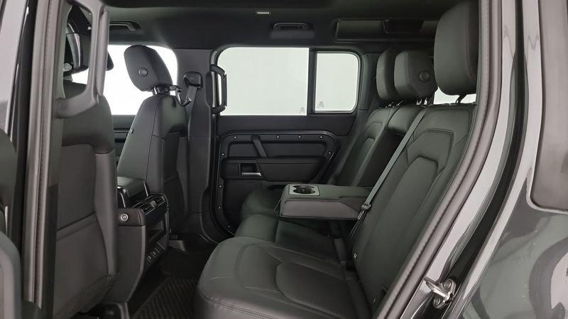 Land Rover Defender 110 3.0d i6 mhev X-Dynamic SE awd 200cv auto