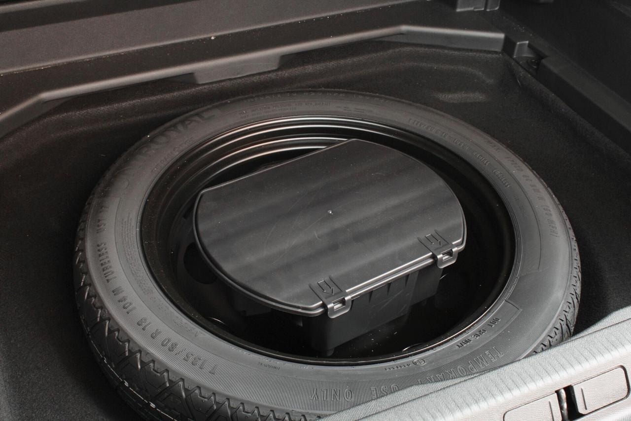 Peugeot 3008 BlueHDi 130 S&S EAT8 Business