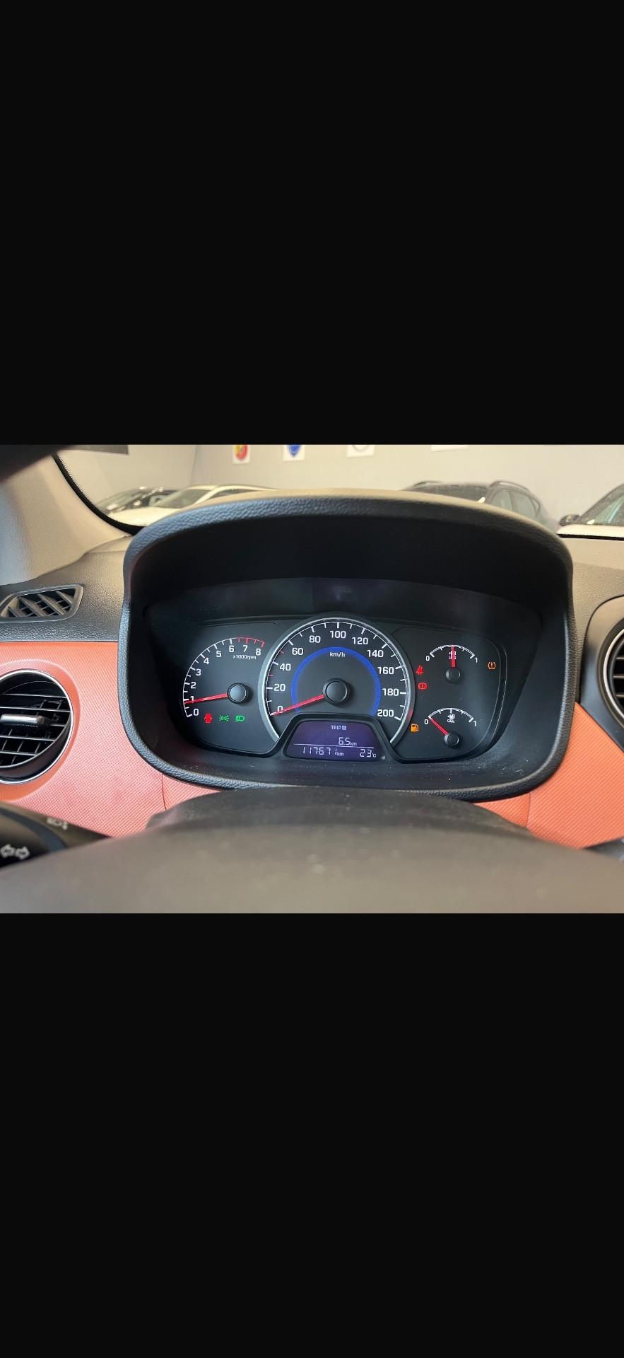 Hyundai i10 1.0 LPGI Econext Login