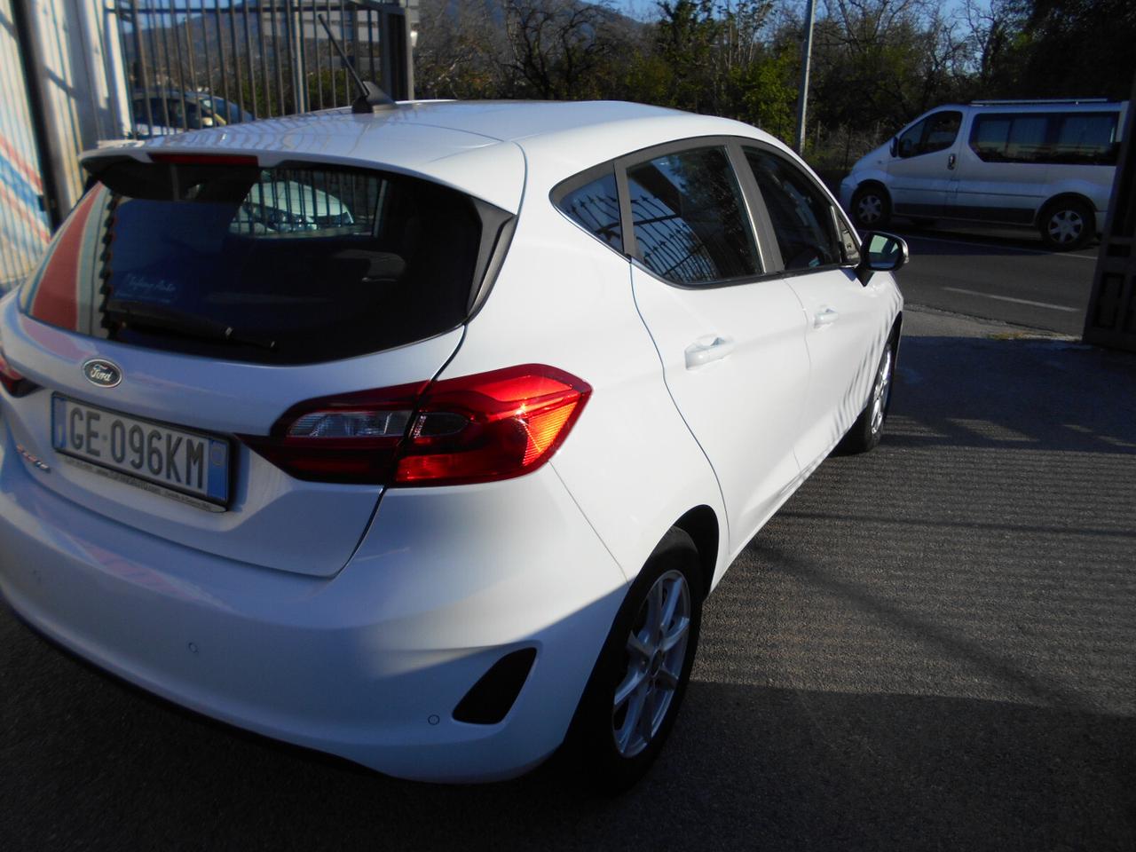 Ford Fiesta 1.1 75 CV GPL 5 porte Connect