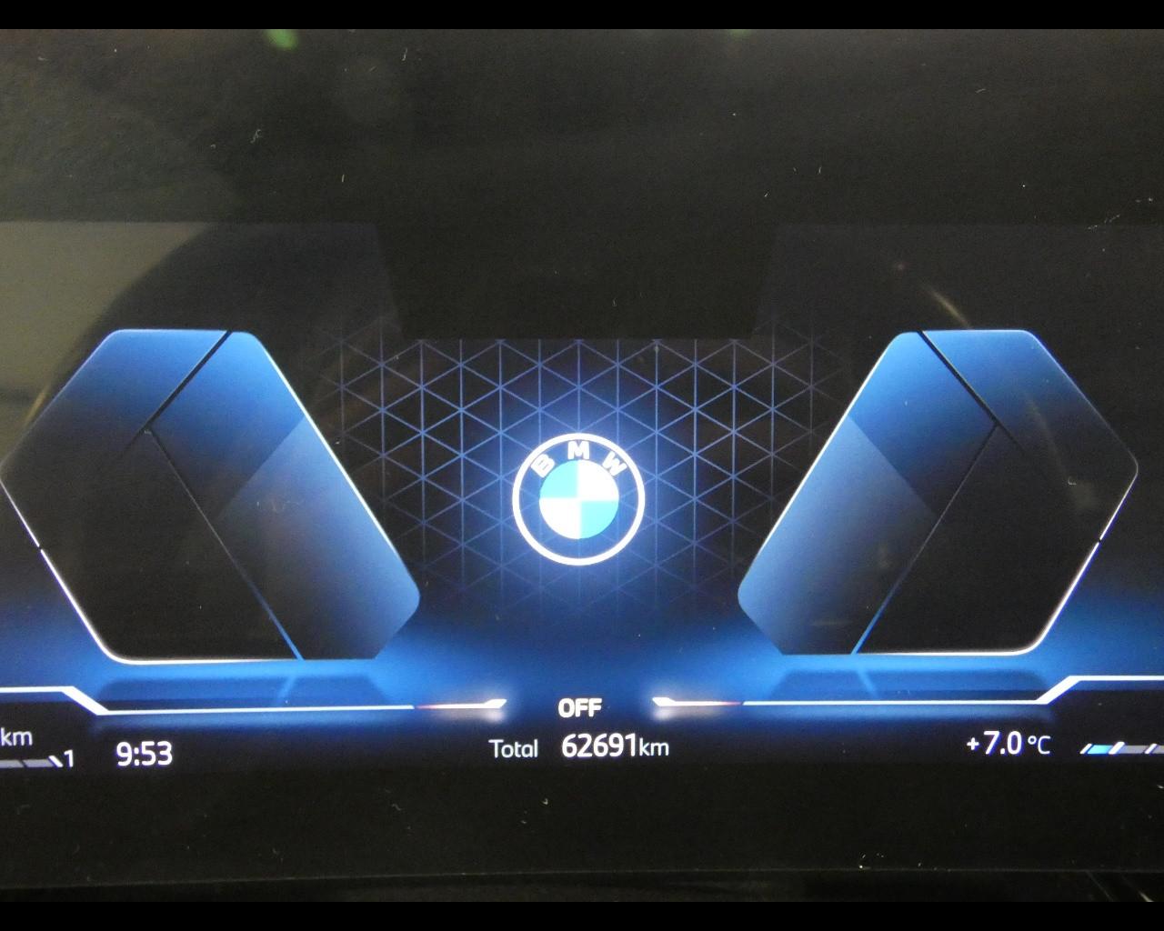 BMW X1 (U11) - X1 sDrive 18d