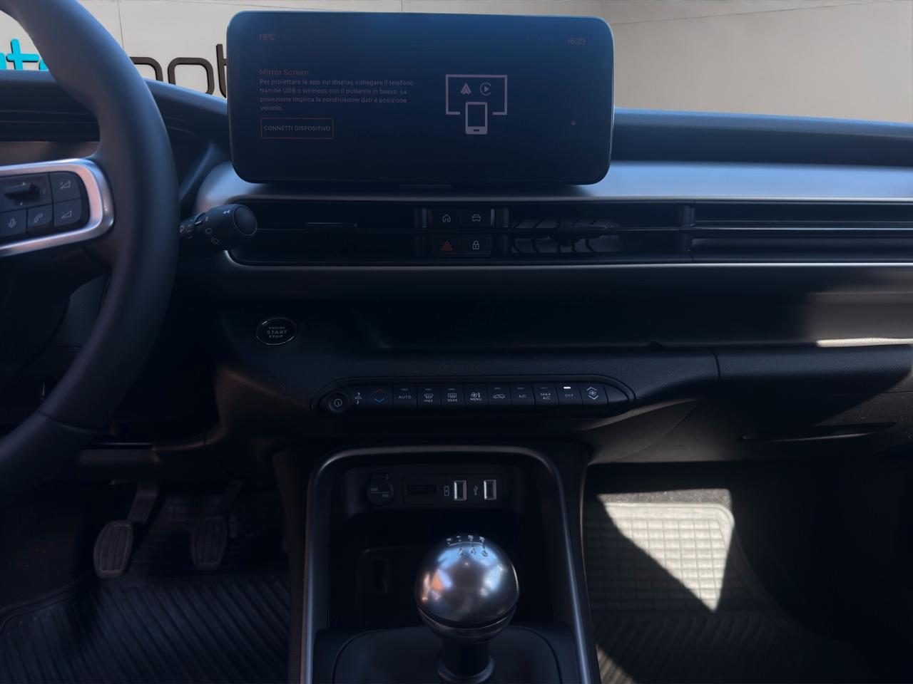 Jeep Avenger 1.2 Turbo 100 CV Summit