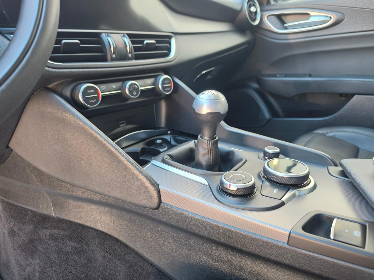 Alfa Romeo Giulia 2.2 Turbodiesel 150 CV Super