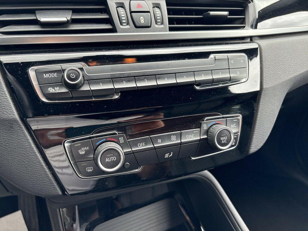 BMW X1 18 d Advantage xDrive