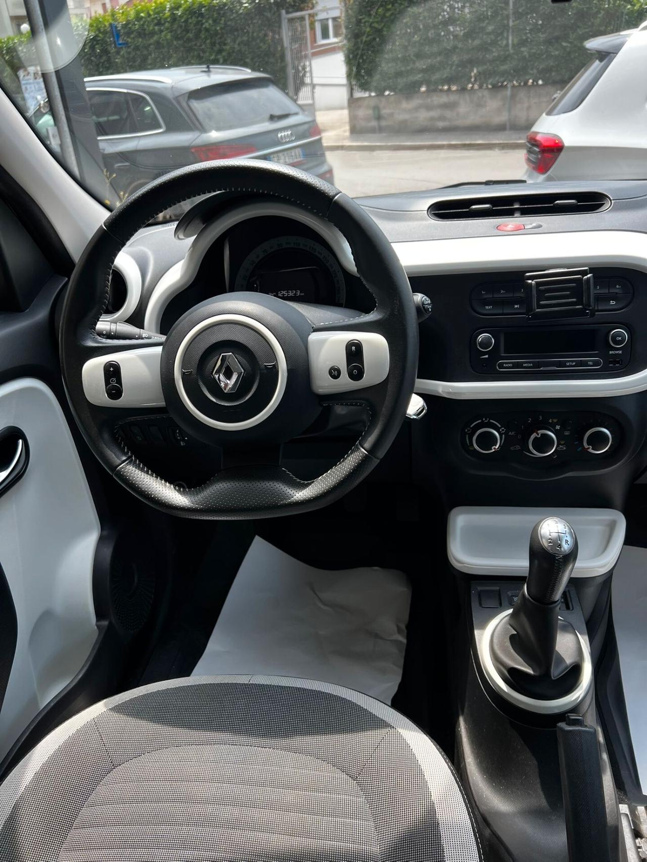 Renault Twingo SCe Lovely NEOPATENTATI