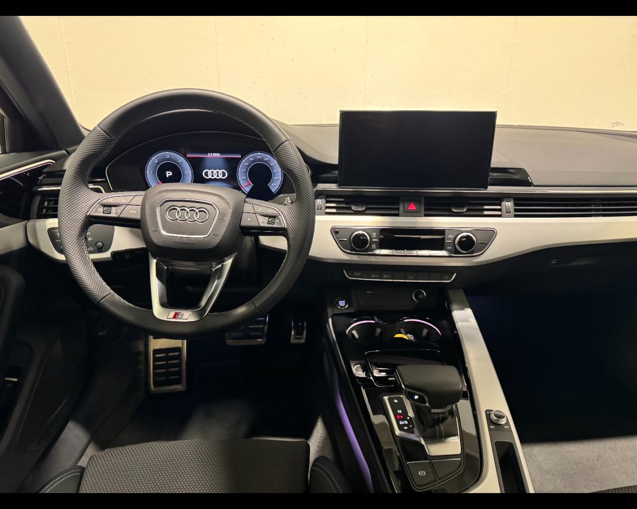 AUDI A4 AVANT 30 TDI MHEV S LINE EDITION S-TRONIC