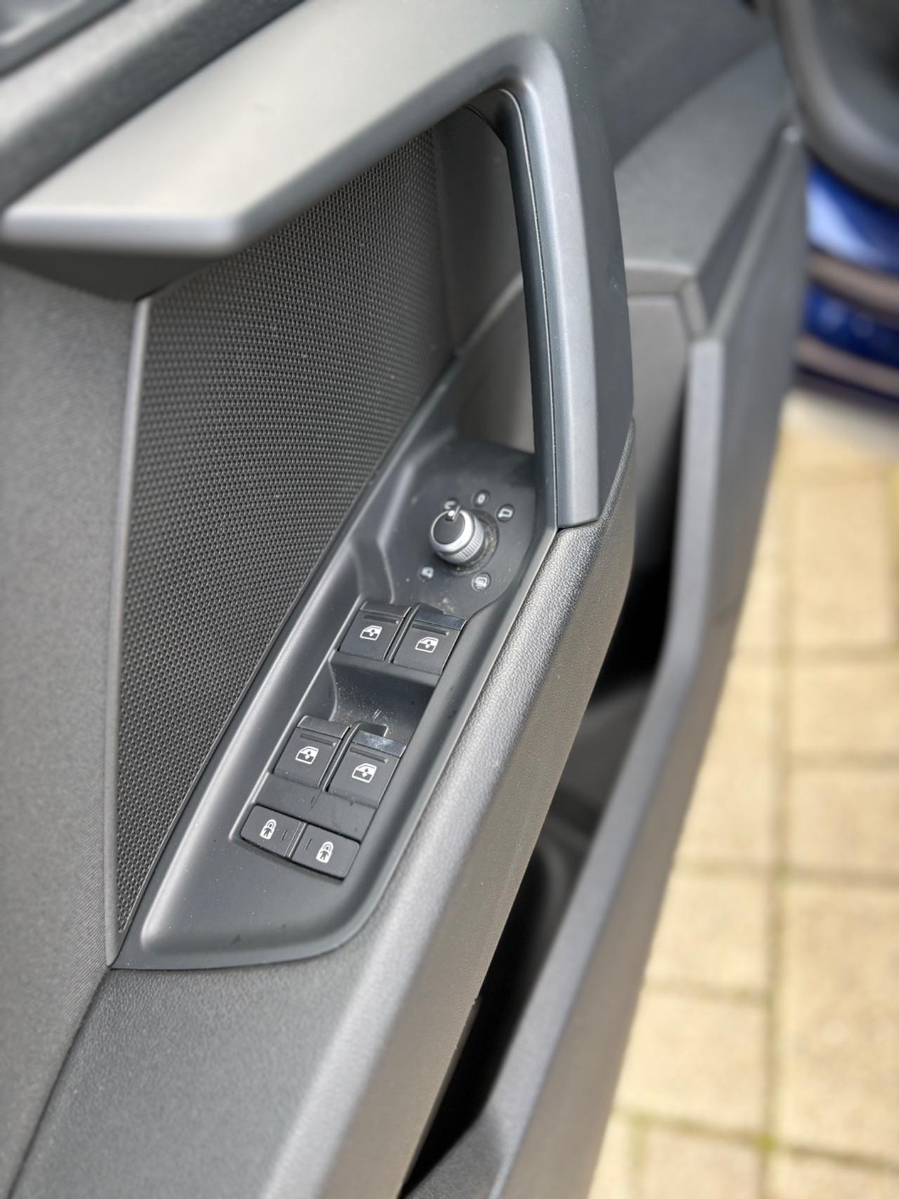 Audi A3 SPB 30 TDI S tronic line edition