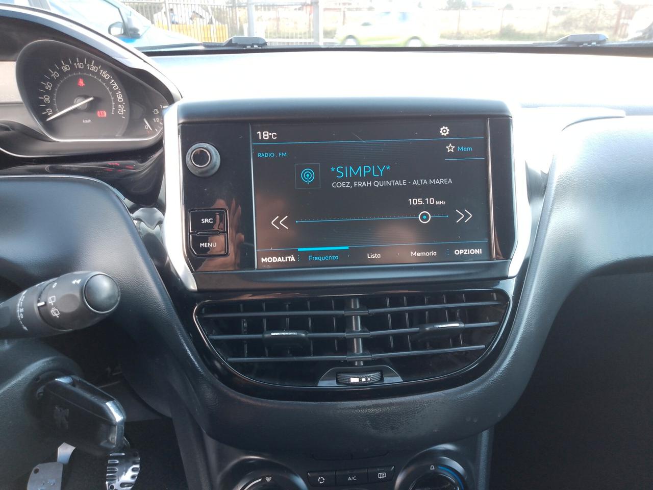 Peugeot 208 BlueHDi 75 5 porte Allure