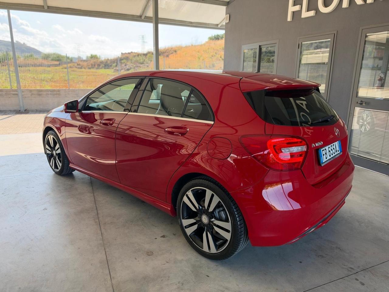 MERCEDES A 180 CDI SPORT 110CV 2015