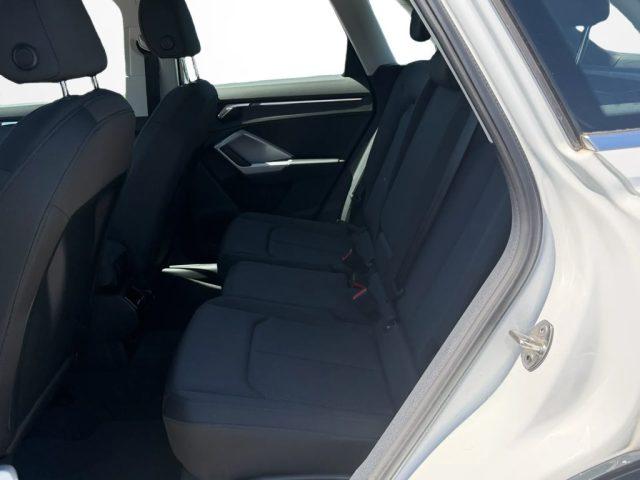 AUDI Q3 35 TDI S tronic Business Advanced