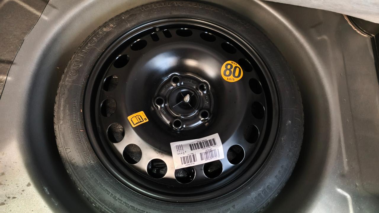 Opel Meriva 1.4 100CV benzina Cosmo OK NEOPATENTATI