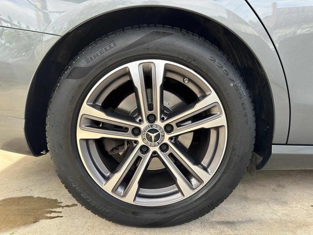 MERCEDES-BENZ E 200 d S.W. Auto Business Sport POCHI CHILOMETRI