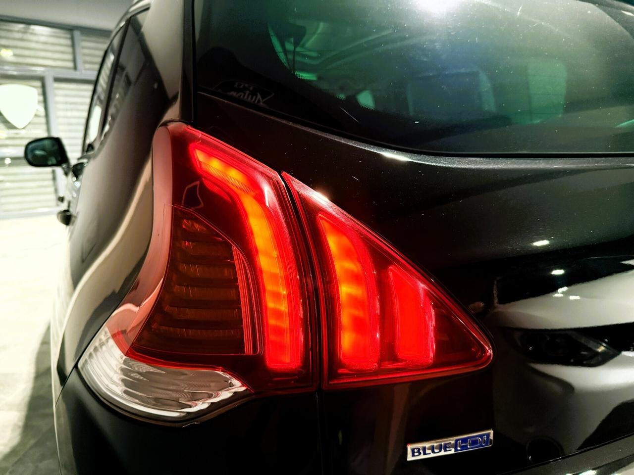 PEUGEOT 3008 1.6 BLUEHDI ALLURE CROSSWAY EAT6 HEAD