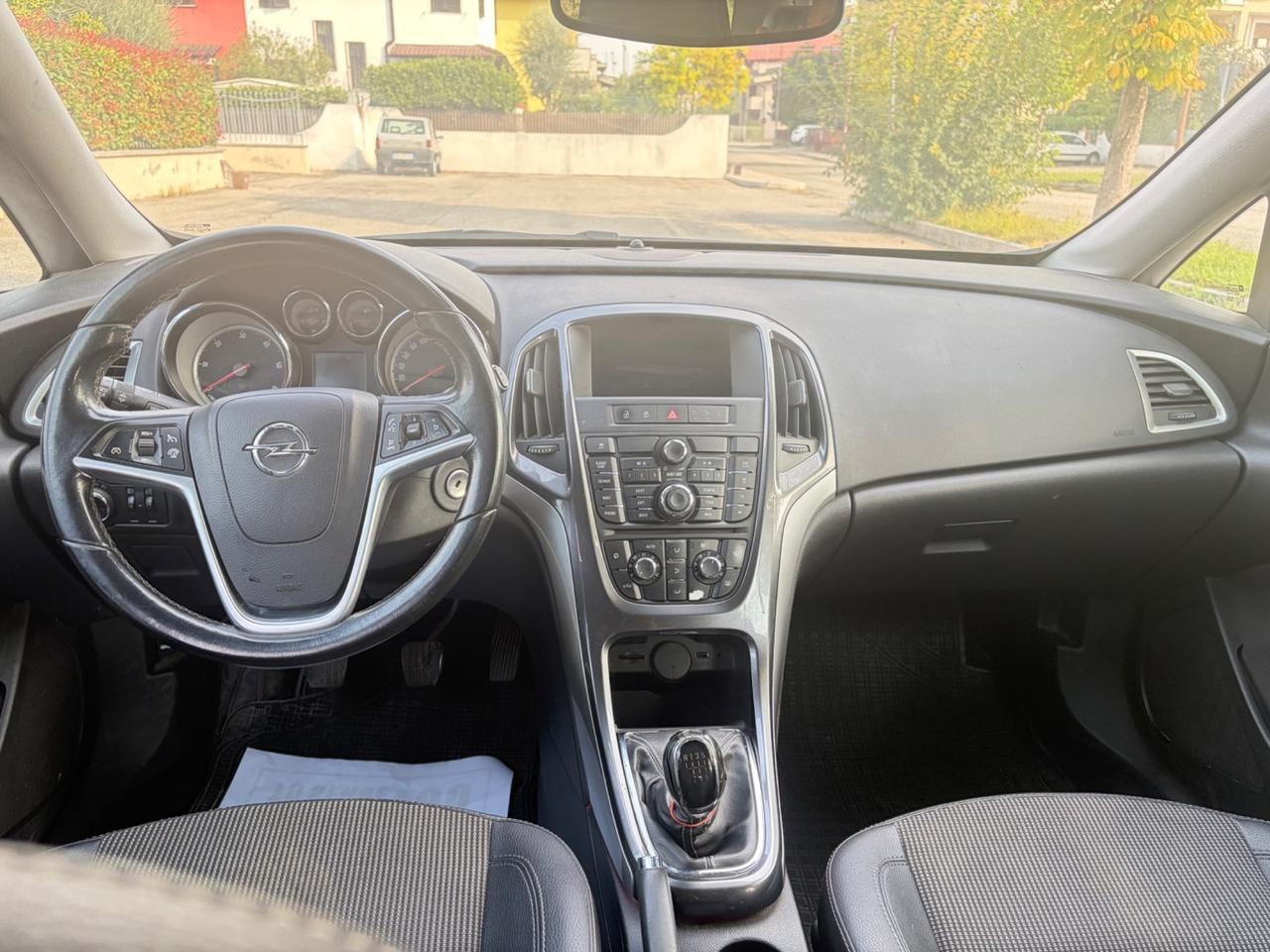 Opel Astra 1.7 CDTI 110CV Sports Tourer Cosmo