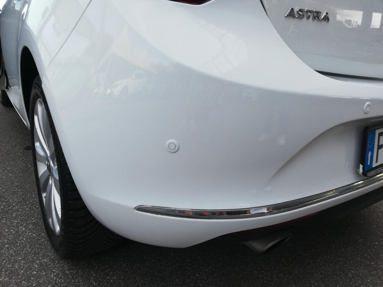 Opel Astra 1.4 Turbo 140CV 5 porte GPL Tech Cosmo