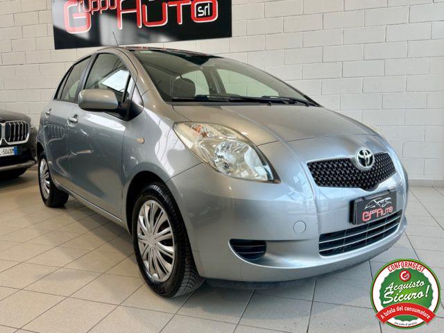 TOYOTA Yaris 1.0 5p. Sol *NEOPATENTATI*