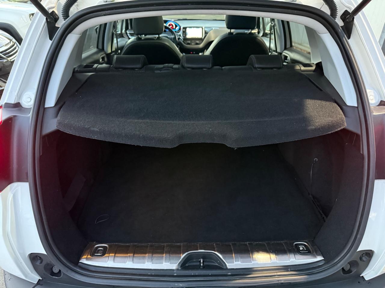 Peugeot 2008 BlueHDi 120 Allure KM CERTIF