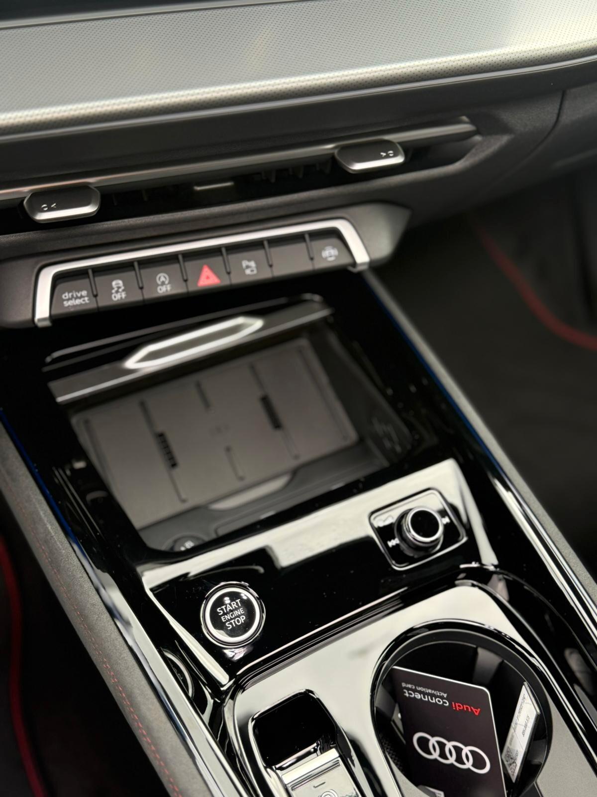 Audi Q3 TDI S tronic line edition