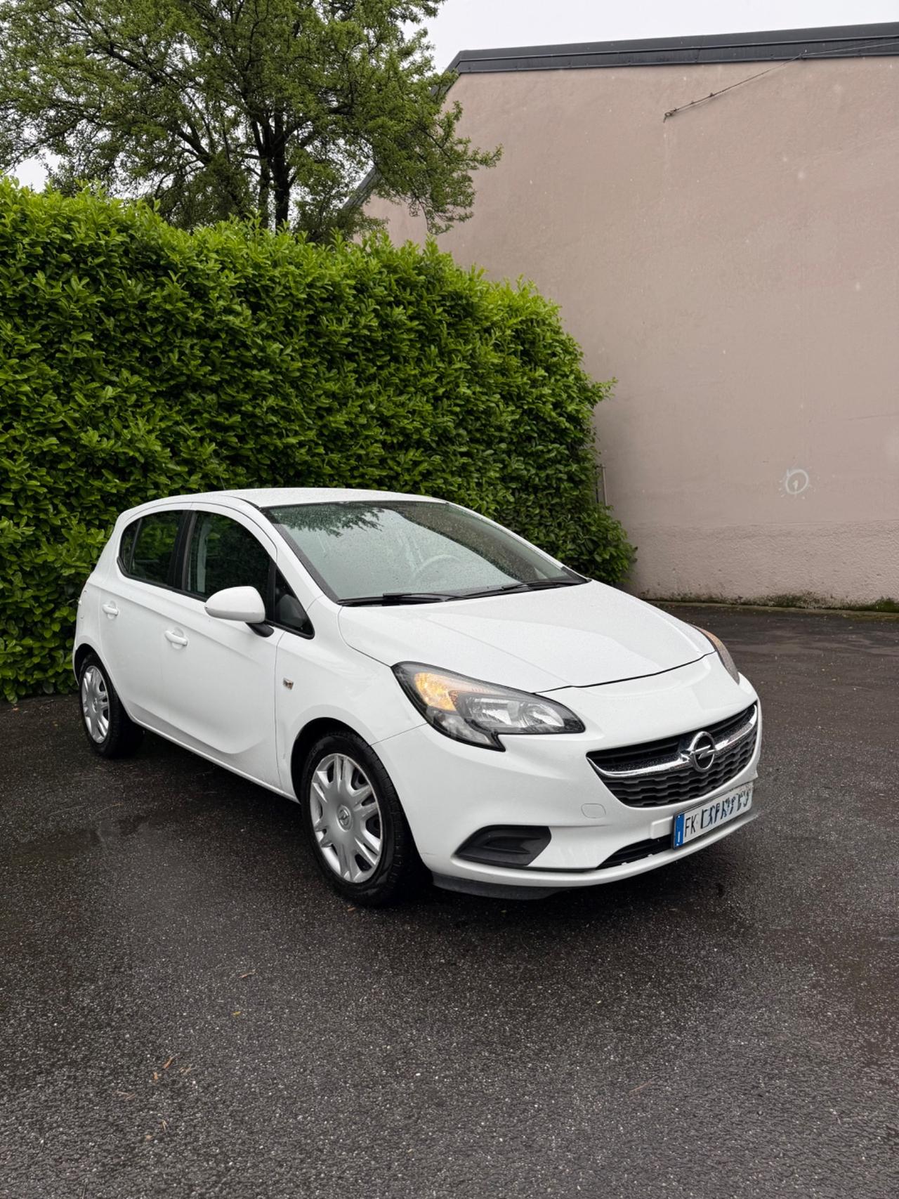 Opel Corsa 1.2 5 porte