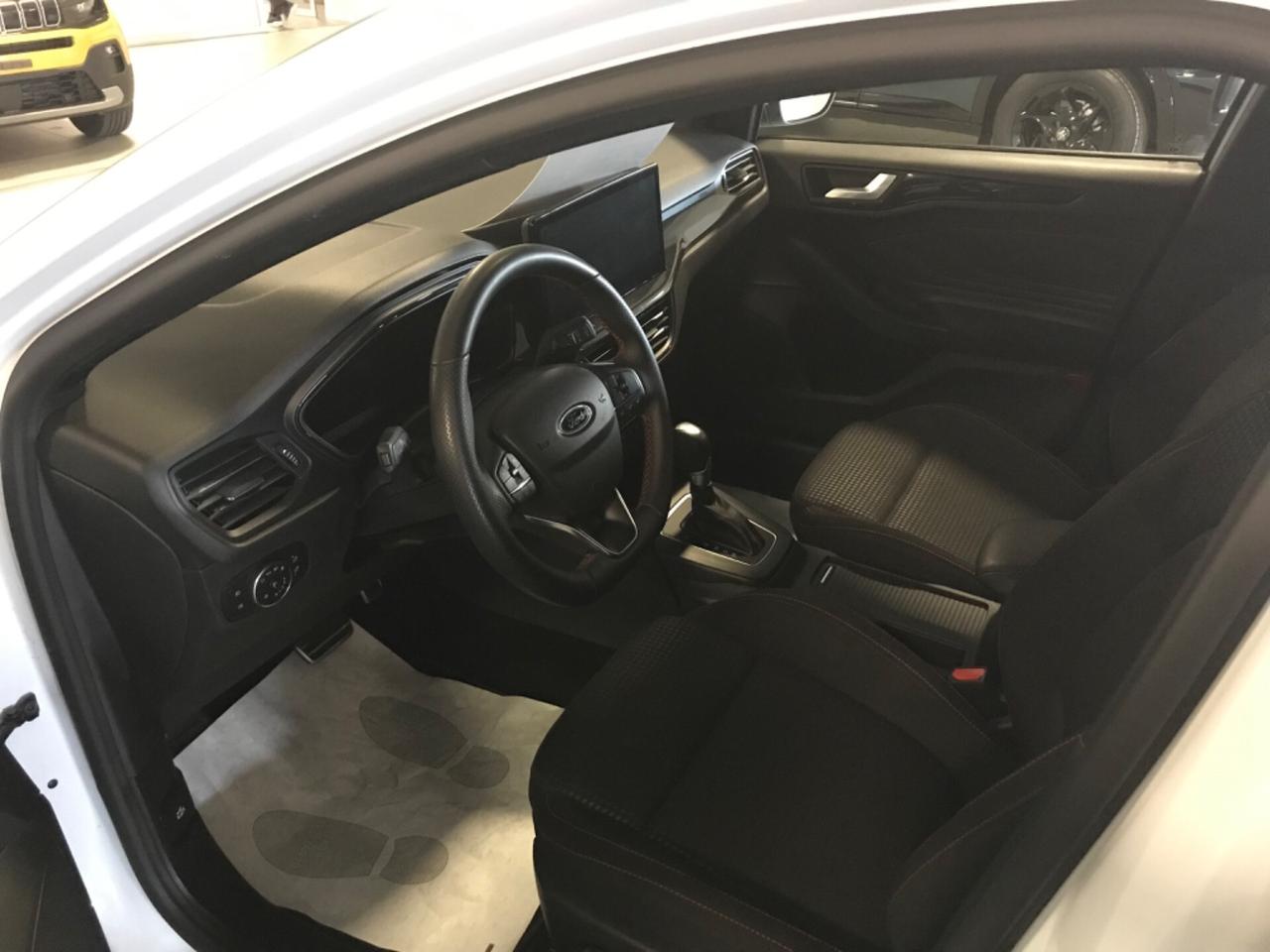 Ford Focus 1.0 EcoBoost Hybrid 155 CV 5p. ST-Line X