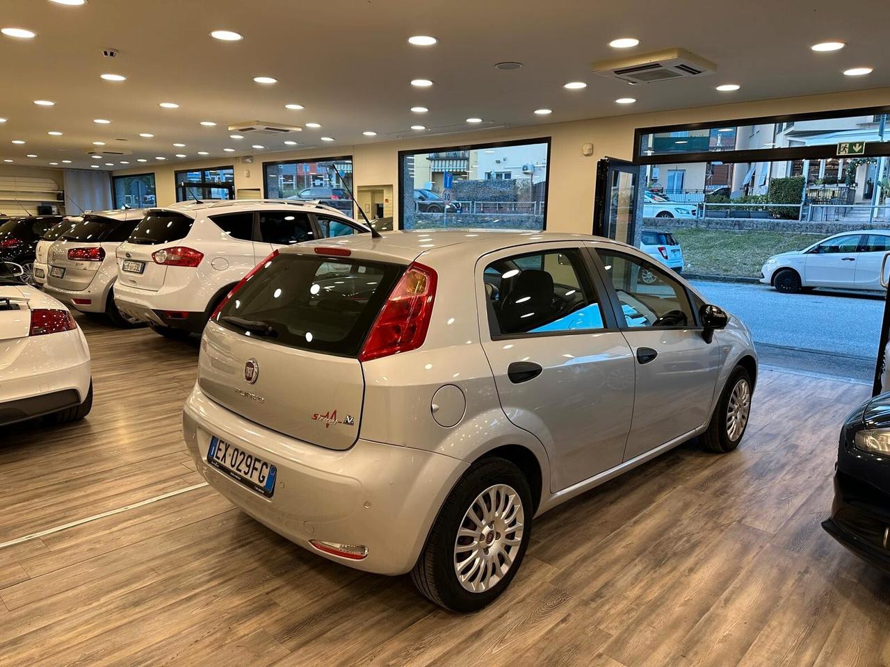 Fiat Punto 1.3 MJT 75 CV Street