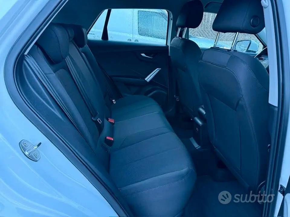 Audi Q2 1.6 TDI 116CV -Cambio AUTOMATICO-