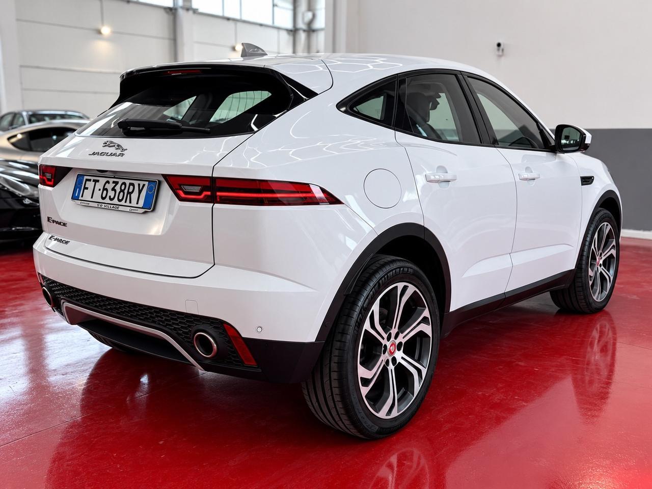 Jaguar E-Pace 2.0D 150 CV AWD R-Dynamic