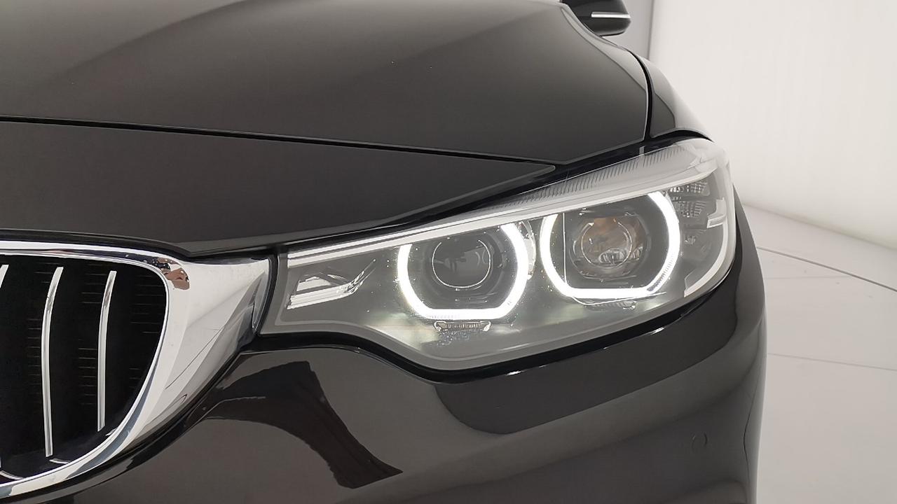 BMW Serie 4 F33 2017 Cabrio - 420d Cabrio Luxury auto
