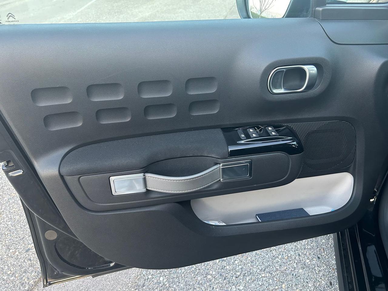 Citroen C3 SHINE #9509