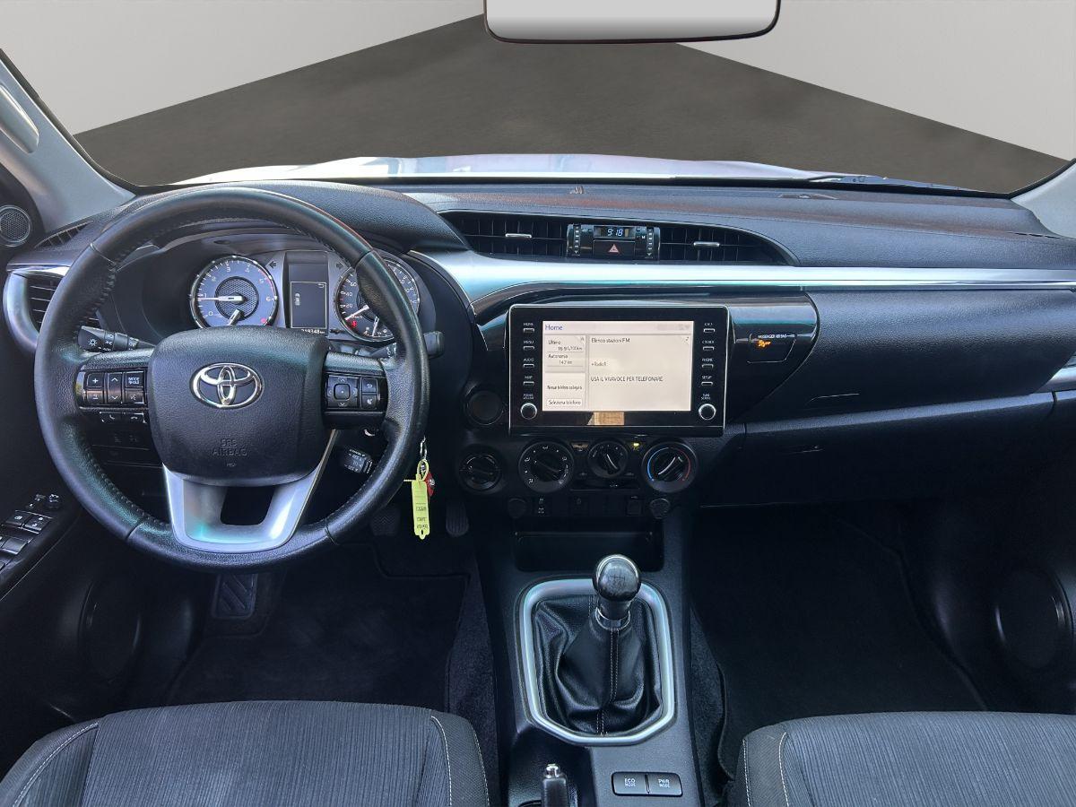 TOYOTA - Hilux 2.4 d-4d 4x4 EXECUTIVE TELECAMERA