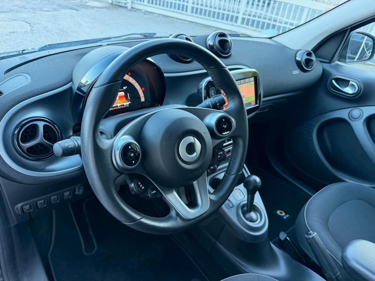 Smart ForFour 90 0.9 Turbo twinamic Passion LED