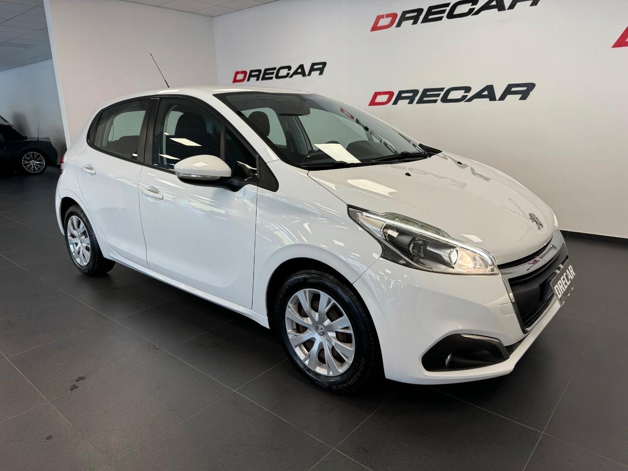 Peugeot 208 PureTech 82 5 porte Active NEOPATENTATI UNIPROP.