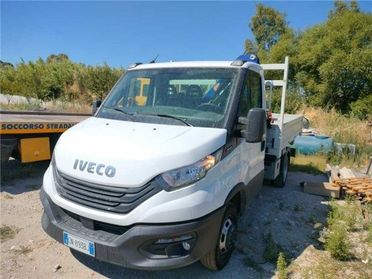 IVECO Daily 35C16Hp 3.0HPT PMedio Ribaltabile+GRU