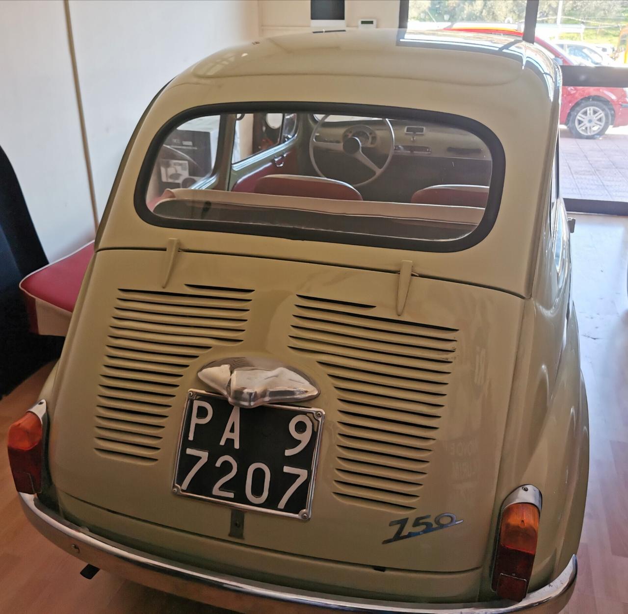 Fiat 600 D