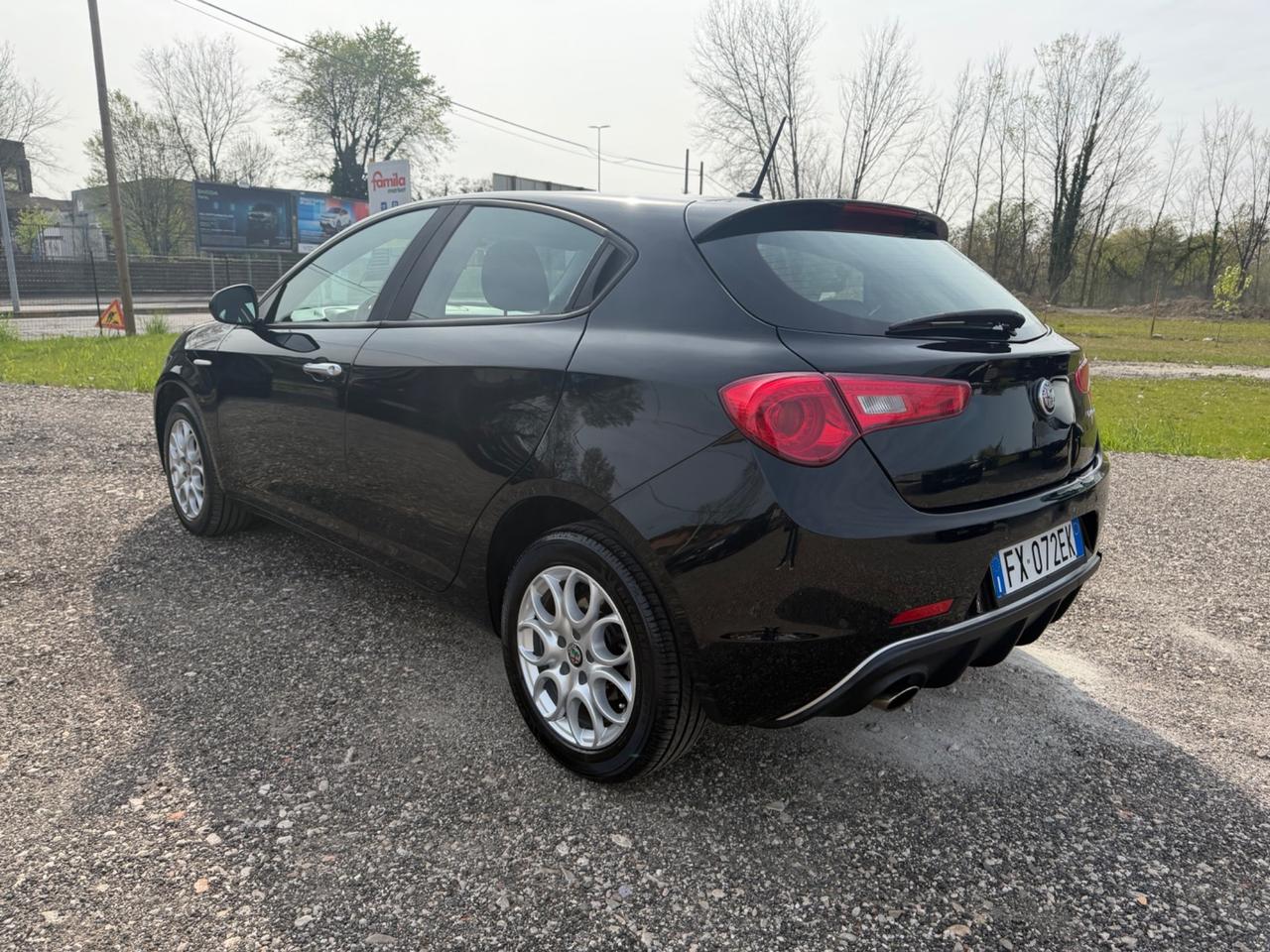 Alfa Romeo Giulietta 1.6 JTDm 120 CV Super Launch Edition
