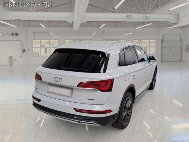 AUDI Q5 Q5 40 2.0 tdi mhev 12V Business Advanced quattro s