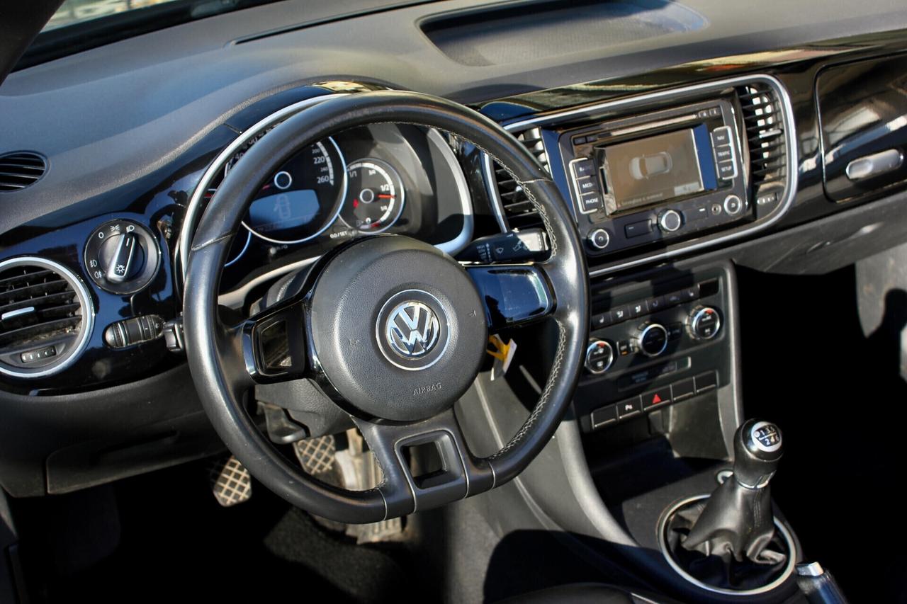 Volkswagen Maggiolino Cabrio 1.2 TSI Design 105CV NAVY PLUS SEDILI RISCALDATI